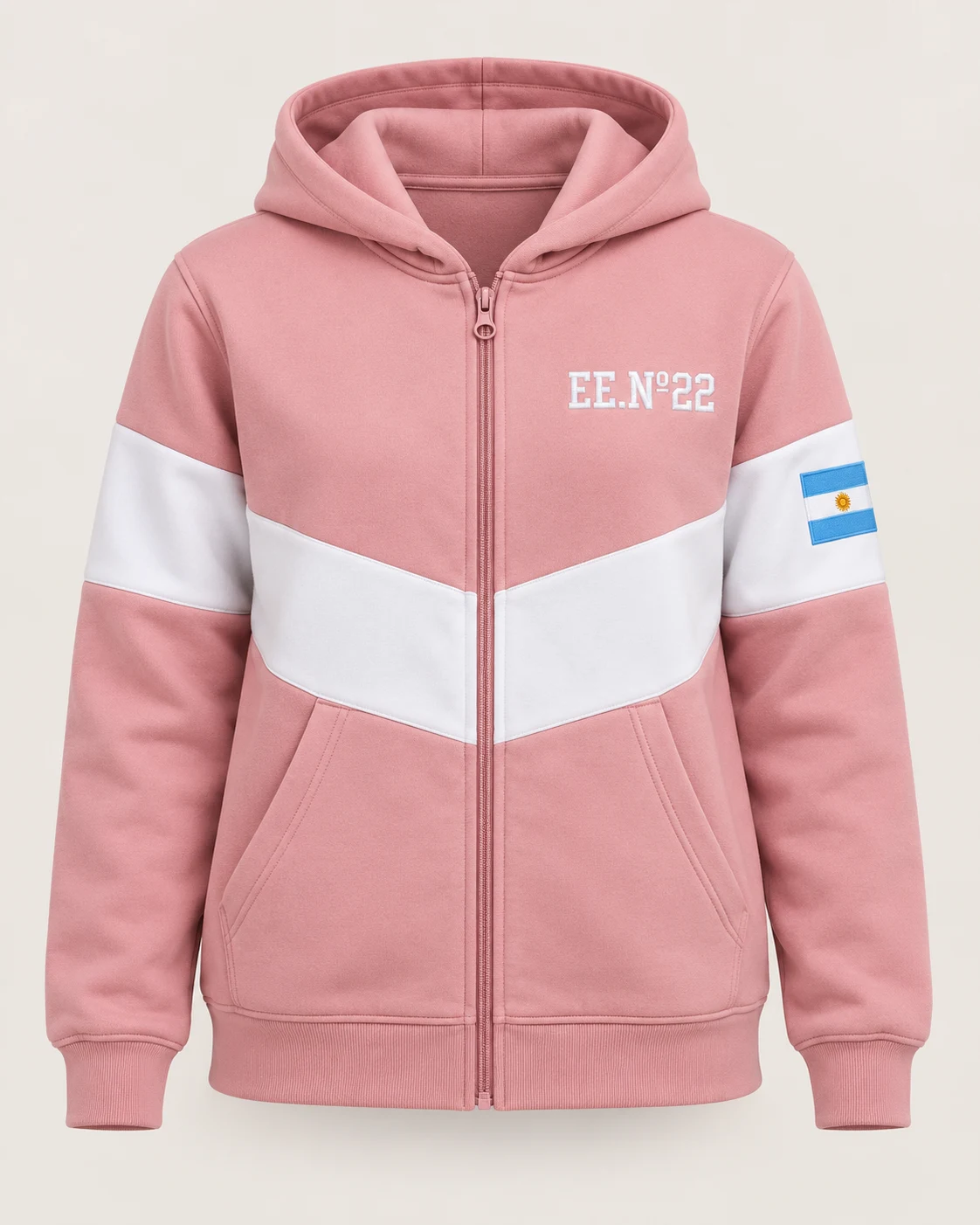 Campera rosa con franja blanca de frisa premium, letras bordadas y parche del año 27 cosido. Vista de frente.